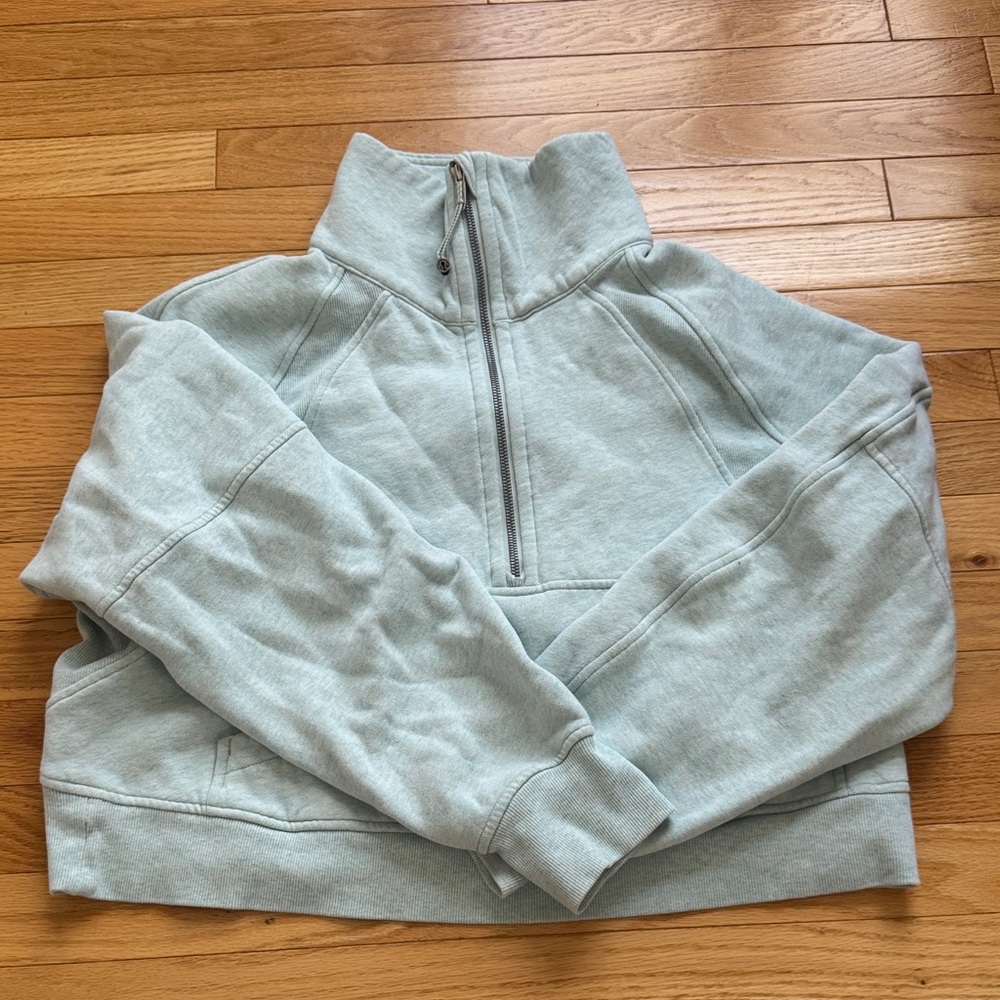 UNIQUE heather teal half zip scuba
